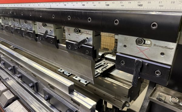 Elektrinis lenkimo presas AMADA HFE M2 100-3 / #310