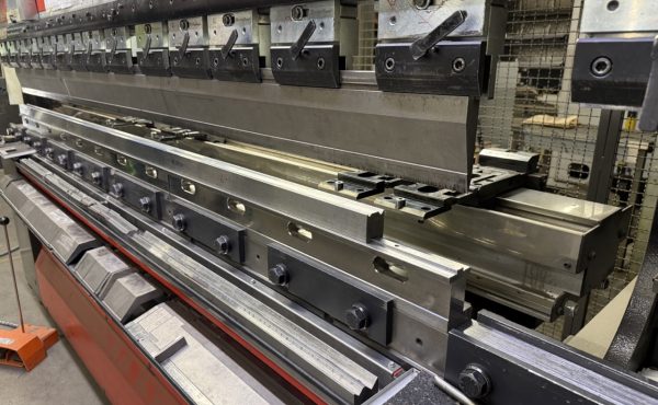 Elektrinis lenkimo presas AMADA HFE M2 100-3 / #310