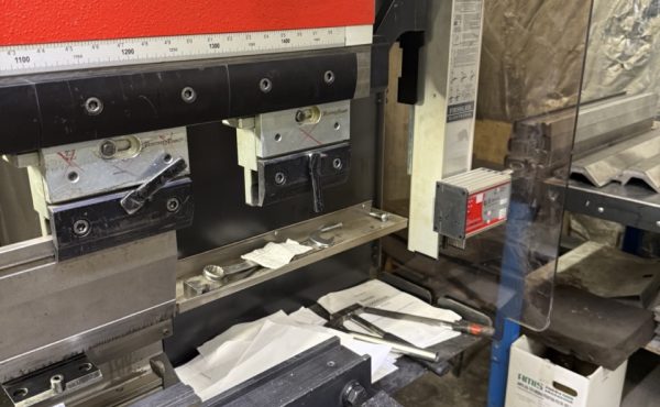 Elektrinis lenkimo presas AMADA HFE M2 100-3 / #310
