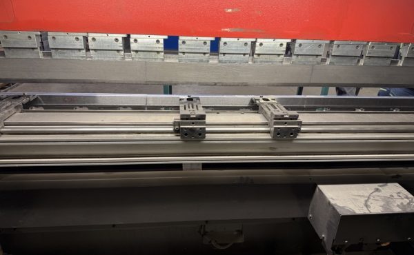 Elektrinis lenkimo presas AMADA HFE M2 100-3 / #310