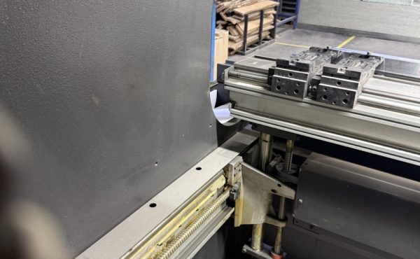 Elektrinis lenkimo presas AMADA HFE M2 100-3 / #310