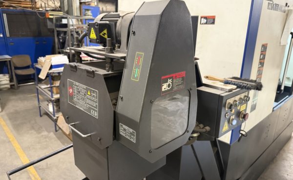 Apdirbimo centras HYUNDAI WIA F400 CNC / #312