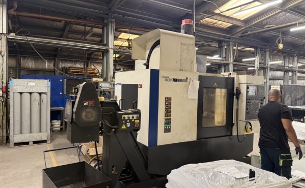 Apdirbimo centras HYUNDAI WIA F400 CNC / #312